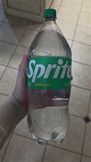 @Garvee Commercial #slushy machine is great for turning your favorite #soda into a #slush and #sprite works great! If you want easy and delicious #frozen drinks at home, this machine makes that 100% possible.