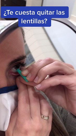 How to Use a Contact Lens Case Effectively