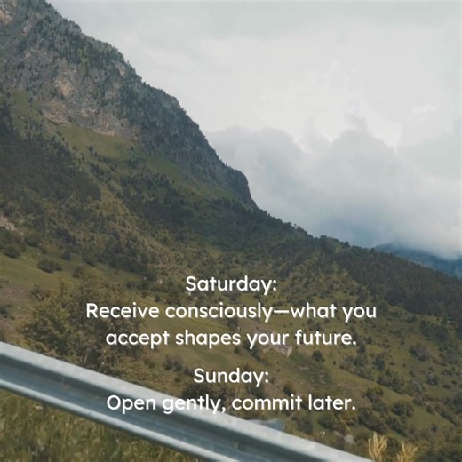 🌿 Ba Zi Energy Flow | January 24–25, 2026 This weekend invites alignment with timing, reminding us that wisdom lies not only in action—but in knowing when and how. As the Fire Snake Year begins on February 4, understanding your personal energy map becomes essential. 🟠 Saturday – January 24 The Receive Officer (Shou) emphasizes karma, merit, and conscious receiving. What comes to you today reflects past intentions. The Stomach Constellation (Wei) supports status, health, and public responsibili