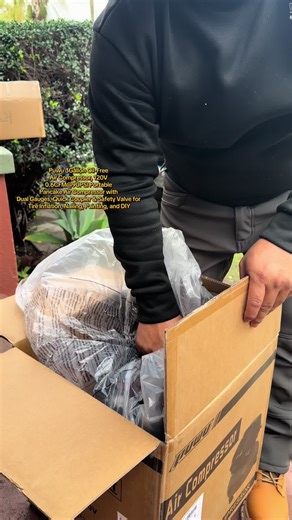 Puwu 3Gallon Oil-Free Air Compressor, 120V 0.6CFM@90PSI Portable Pancake #Air #compressor with Dual Gauges, Quick Coupler & Safety Valve for #tire Inflation, Nailing, #Paintin and DIY #construction