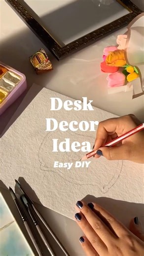 ✨ Aesthetic Desk Decor Idea | DIY Floral Frame 🌹