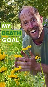 Robin Greenfield on Instagram: "One of my life dreams is to walk into the woods and die and return to Earth when the time is right… and for everything I’m wearing to return to Earth with me. So my next big goal is for 100% of the clothes I wear to be made from natural fibers, down to the dye and thread. My recent visit to @fibershed_ was a big inspiration in this goal!"