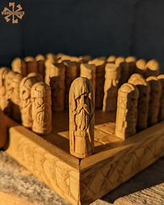 Handmade Hnefatafl Viking Board Game: Valhalla Edition - Etsy