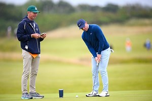 Brad Faxon says this modern putting trend can cost golfers feel