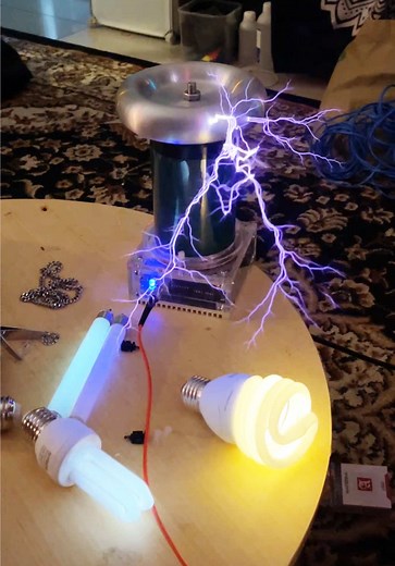 Tesla Coil Gone Wild: SSTC High Voltage Plasma Demo