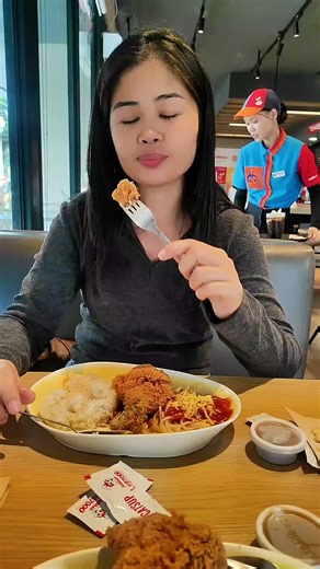 😇😇😇 (@best.life.ever_1111)’s videos with 2026 Will Be My Year - The Lyrical Lanterns