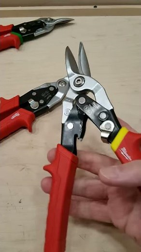 Milwaukee Aviation Snips