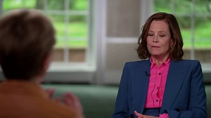 With more than 60 film credits (including four movies debuting this fall), Sigourney Weaver seems to have found her place, and at her own steady pace. The three-time Academy Award-nominee talks with "Sunday Morning" anchor Jane Pauley about the lesson she learned from attending Yale's School of Drama; her launch into stardom as Ripley in the "Alien" franchise; and the secret of her Hollywood longevity. https://cbsn.ws/3DY6Twe | CBS Sunday Morning
