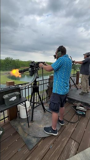 Shooting RC planes with miniguns