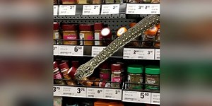 Woman comes face-to-face with snake in Australian supermarket