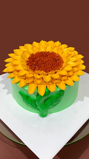 Sunflower Cake Design Tutorials 🌻 | Perfect Cake Decorating