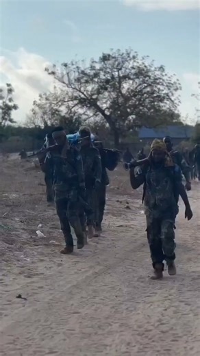 tmtc24 on Instagram: "🚨 #BREAKING A senior Al-Shabaab figure known as Farah-Jilib has been killed along with seven of his bodyguards in a precision operation carried out by #Jubaland and SNA #Danab forces, according to security sources. Images from the scene showing the bodies of the Al-Shabaab leader and seven of his guards were shared online, but due to their graphic nature, they could not be publicly displayed. Officials say the operation targeted the group’s leadership as they attempted to 