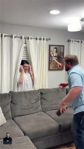 BEST SCARE CAM Prank Reactions 2025 #shorts #jumpscare #scarecampranks #scarypranks #scarecam2025