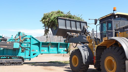 Just a quick little peek inside our mulch-making process at #LopezCanyon in #Sylmar... Check out our website for locations across the City where City of Los Angeles residents can pick up our FREE #mulch for residential #gardening projects. lacitysan.org/freemulch Sylmar Neighborhood Council L.A. City Department of Public Works Councilwoman Monica Rodriguez | Los Angeles Sanitation & Environment