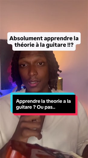 Tu veux commencer la guitare mais tu penses que tu dois d’abord apprendre le solfège, les gammes et toute la théorie ? 🎸 Respire. Ce n’est pas obligatoire. Personnellement, j’ai commencé la guitare sans connaître le solfège. J’ai appris à jouer, à prendre du plaisir et à progresser… puis j’ai intégré la théorie petit à petit, au fur et à mesure que j’en avais besoin. La théorie peut clairement t’aider à mieux comprendre ton instrument. Mais ne laisse pas l’idée de devoir tout apprendre avant de