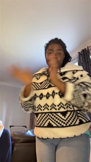 Snuggz Women's Aztec Half Zip Borg Sweatshirt