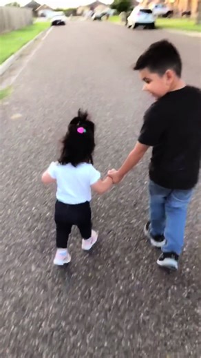 🥹 i wish i could start all over again and hold you tight just a little longer in my arms #mama #grown #kidsgrowingup #mykids