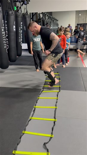 Ground Control Hunt Valley on Instagram: "Whenever Coach Nick is teaching, you know you’re in for a treat 🔥 Hard work. Discipline. Dedication. That’s the Ground Control Hunt way 💪🥋#huntvalley #huntvalleymd #cockeysville #cockeysvillemd #timonium #timoniummd #hereford #herefordmd #sparks #sparksglencoe #sparksglencoemd #yorkpa #loganville #yorkcountypa #yorkcounty #baltimorecounty #whitehall #antibullying #kidskickboxing #boxing #muaythaifighter"