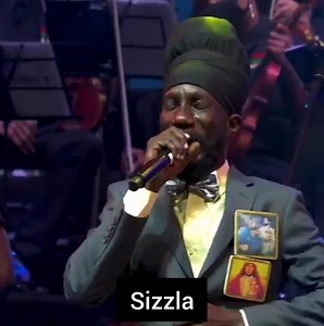 130K views · 6.8K reactions | Now, this is one of the best performances so far I've seen from Sizzla. Big up all the musicians, truly incredible . . . silverstarsound.com official website . . . . . . . . . . . . . . . #sizzla #sizzlakalonji #dancehallmusic #SILVERSTARSOUND | SILVER STAR SOUND | Facebook