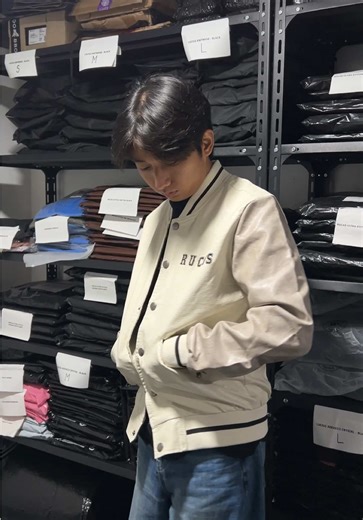 Try on rucas python leather jacket white #rucaspython #jacket #rucasoriginal