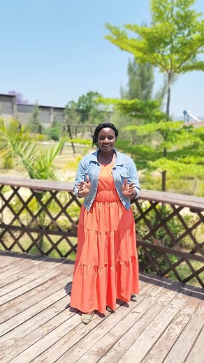 Don’t Let the Rain Ruin Your Big Day — 5 Smart Wedding Hacks! Planning a wedding during the rainy season? Don’t stress — I’ve got you covered (literally 😉). Here are 5 simple hacks to help you enjoy your special day rain or shine! 🌧️💍 From choosing the right tent to protecting your hair and guests, these tips will make sure your wedding stays beautiful no matter what the weather brings. #TheImpeccablePlanner #WeddingTips #RainySeasonWeddings #WeddingPlanningZW #BrideToBeZW #WeddingHacks #TheI