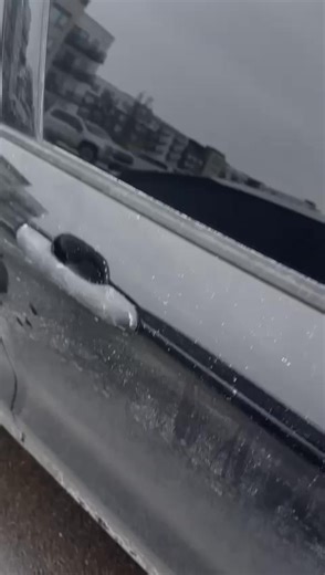 Restaurante Bravis en Shakopee 2:00 pm hoy 11 de diciembre 2025. Si no tienen ninguna emergencia 🚨 quédese en casa. Zona roja 🚨🚨🚨🚨 Shakopee hoy | Shakopee Noticias MN