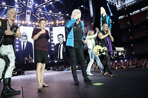 Def Leppard and Journey to co-headline Progressive Field concert next summer