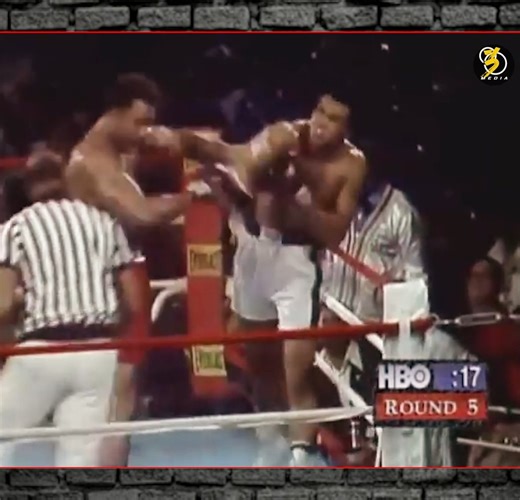 Muhammad Ali vs George Foreman 🥇 The first boxing match reached 1 billion views 🥊🥊 | Street Fight Europe