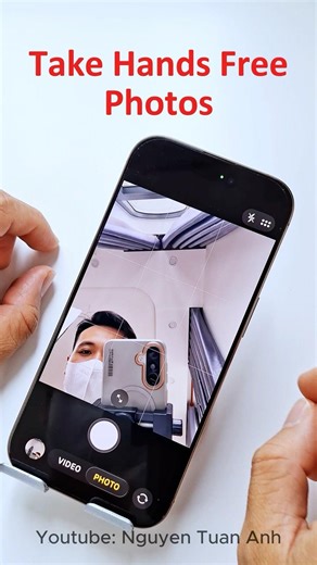 Take hands free photo on iphone