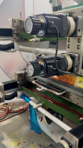 4 4 colors CI printing machine for pp woven cement bag Key features: ☑️ Suitable to print on PP/HDPE woven fabric, non-woven fabric, kraft paper, etc by roll to roll. ☑️ Servo stepping motor control system, print on both sides one-time process. ☑️ Equipped with double-position unwinding and back to back winder, complete automatic non-stop cloth splicing and cloth exchange. ☑️ With intelligent corona treatment machine and photoelectric servo correction machine, in order to better control the accu