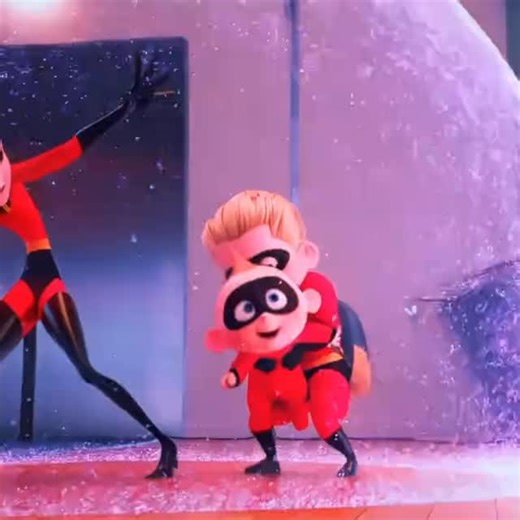 lllaxa edit🚀🎰 | Jack-Jack>#🇯🇵 Japan is transforming footsteps into electricity⚡️ By using piezoelectric tiles, each step produces a small amount of energy.... | Instagram