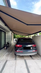 An awning that can extend 4 meters wide. #awning #retractable #awning #pergola #gazebo #blinds #sunroom #outdoor #sunshade #gardendesign #roof | Davis Sunshade Structure System-Electric Awning