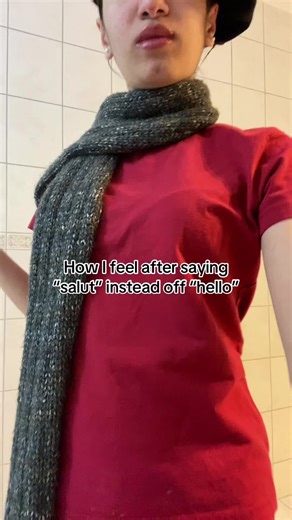 Appréciez le pouvoir de dire 'Salut' en français