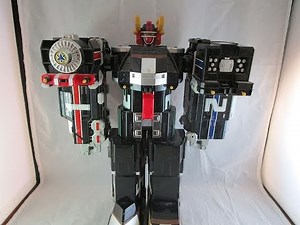 Retro Review: Deluxe Super Train Megazord (Power Rangers Lightspeed Rescue)