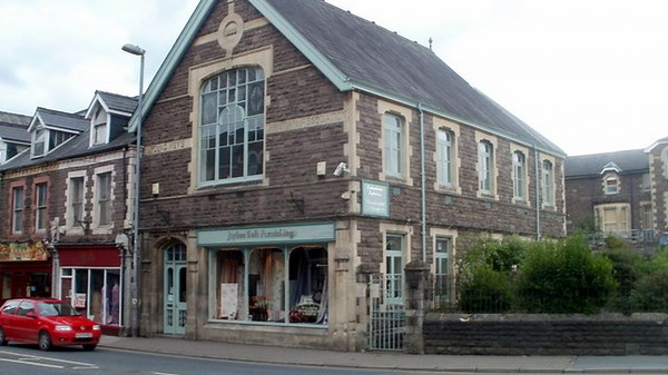 How to Create a Soundproof Home Office (Without Breaking the Bank)