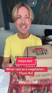 The NEW Throwback Value Menu! @Pizza Hut #pizzahut #pizzalover #mukbang #lunch #vegetarian