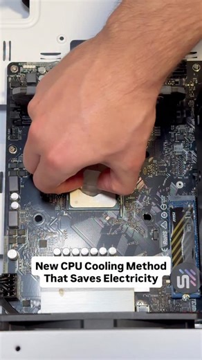 SignalRGB on Instagram: "Ice your CPU and wipe it over and over again for power free CPU cooling #pcgaming #pcgamer #gaming #pcsetup #pcbuild"