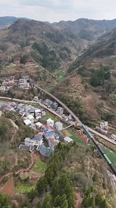The Xiangqian Railway is surrounded by picturesque villages. #highwayengineeringdiscoveries #highwayengineering | Highway Engineering Discoveries