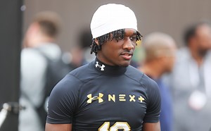 Blake Stewart decommits from Clemson
