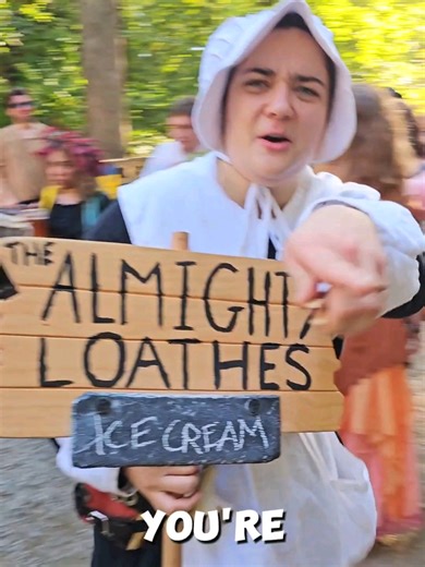 I wasn't expecting her to know the deep lore of @Neopets ✨ fandom like that... 🤣🤣🤣 #Neopets #MDRF #Illusen #MarylandRenaissanceFestival