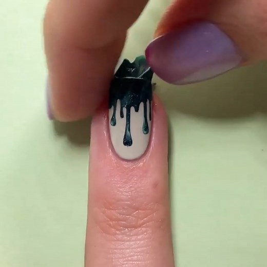 DIY your nails this summer! 😎 | Craft Factory