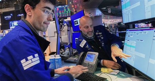 US stocks tick higher ahead of a week full of economic updates