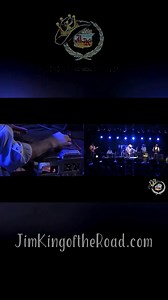 🎶 Country legend Johnny Lee brings “Lookin’ For Love” to life — live in Kountze, TX! #johnnylee | Jim King