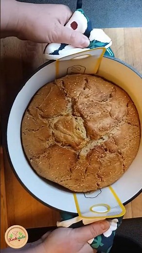 Sauerteigbrot wie vom Bäcker 🍞 knusprig & einfach