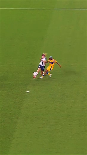 TUDN MEX on Instagram: "Lo de Karol Bernal fue digno de una obra de arte, la mejor barrida de este 2025 😎😎🔥"