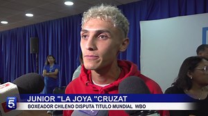 Junior “La Joya” Cruzat va por un nuevo título mundial este sábado en Puerto Montt El boxeo chileno volverá a vivir una jornada histórica este sábado 17 de enero en la Arena Puerto Montt, cuando Junior “La Joya” Cruzat suba nuevamente al ring para disputar el Título Mundial Juvenil Superpluma de la Organización Mundial de Boxeo (WBO) frente al argentino Nahuel “El Relámpago” Torres. | Canal 5 LRC