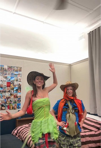 shakedandblake (@shakedandblake)’s videos with original sound - Lacy 🪲🕉️