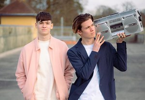 INTERVIEW: Max & Harvey talk life on tour, new music & their plans for the future! - CelebMix