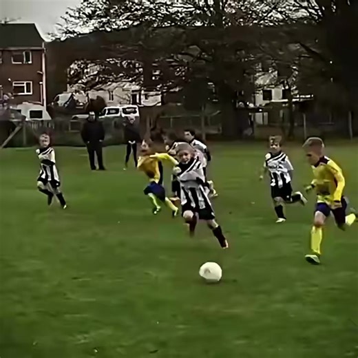 Câu Cap Ngầu Để Tạo Ấn Tượng Trong Thế Giới Bóng Đá