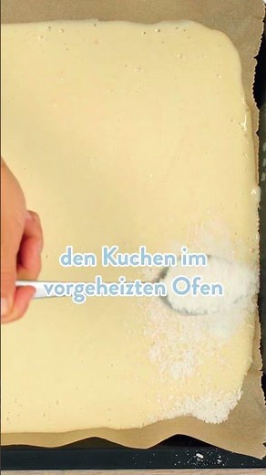 Kokoskuchen vom Blech | Blechkuchen mit Buttermilch | saftig & einfach | Einfach Backen